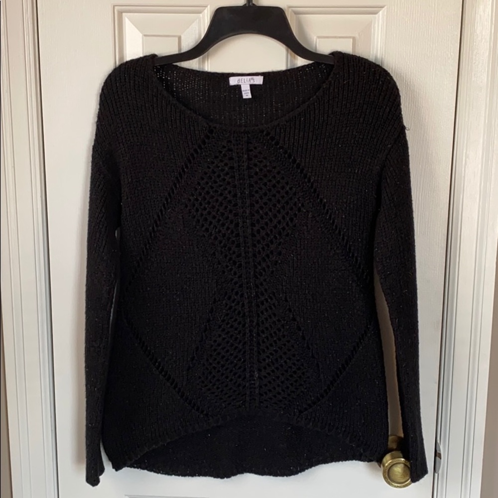 Delias Sweater